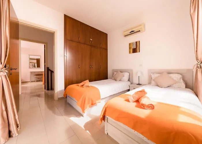 Βίλα Paradise Sunset 11 *